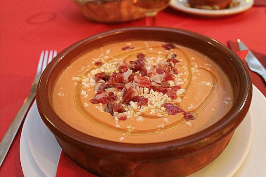 3-Hour Tapas Tour in Triana, Sevilla's Vibrant Neighborhood - Key Things to Know Before You Go