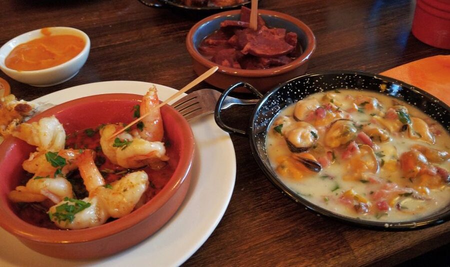 3-Hour Tapas Tour in Triana, Sevilla's Vibrant Neighborhood - Vegetarian and Dietary Needs: Plan It Now, Not During Dinner