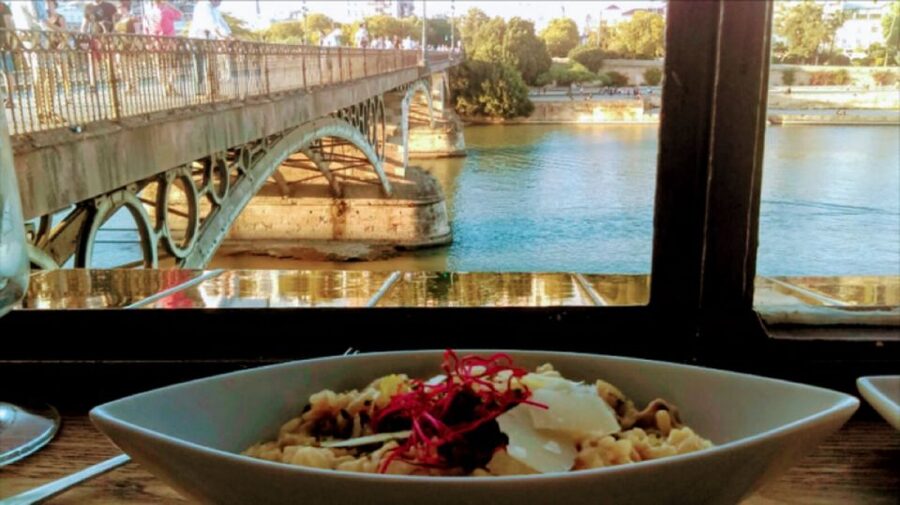 3-Hour Tapas Tour in Triana, Sevilla's Vibrant Neighborhood - Why Triana’s Tapas Walk Feels Like a Real Seville Moment