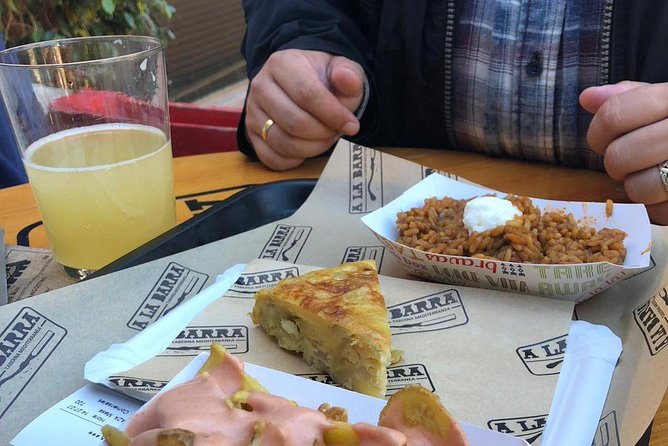 3 Tapas Cartagena walking tour - Traditional bars and the forum square: seeing Cartagena’s daily life