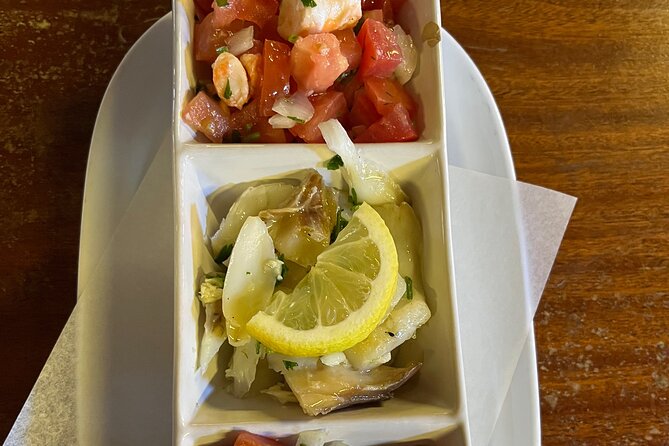 Albufeira Food Experience: Land & Sea Tapas w/ Wines - The guide experience: Cody, Rostyslav, and Albert’s role in the mood