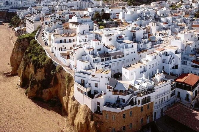 Albufeira History Walking Tour with Wine and Tapas - When the 5:00 pm start makes photos and pacing easier