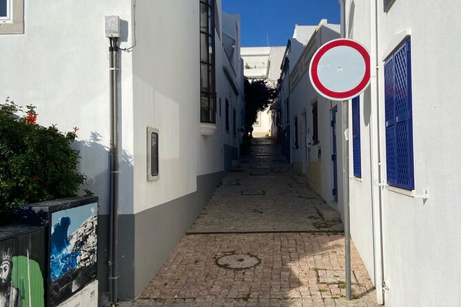 Albufeira History Walking Tour with Wine and Tapas - Who should book, and who might want a different option