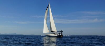 Alcudia: Sailing Yacht Excursion with Wine & Tapas - Tapas and wine: a real meal, served at sea