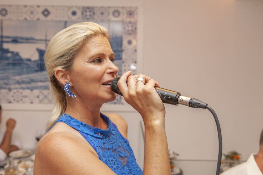 Algarve: Fado Night with 6- Course Algarvian Tapas Dishes - A tight Algarve evening where fado and food share the spotlight