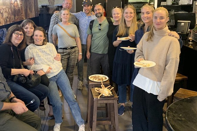 Alicante Historic Small Group Tour with Tapas Tasting - Guides, pacing, and that small-group feel (without getting lost)