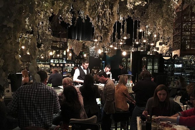 Alicante Wine Tasting and Tapas for Foodies - Where the walking and talking balance actually works