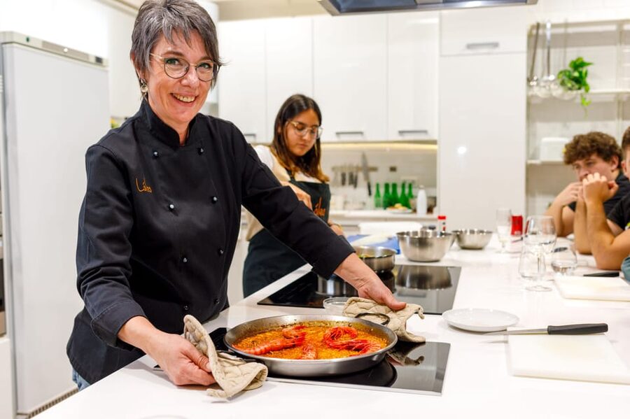 Authentic Tapas Cooking Class at a Private Eatery in Madrid - Inside the Private Eatery in Retiro: What the Setting Means for Your Experience