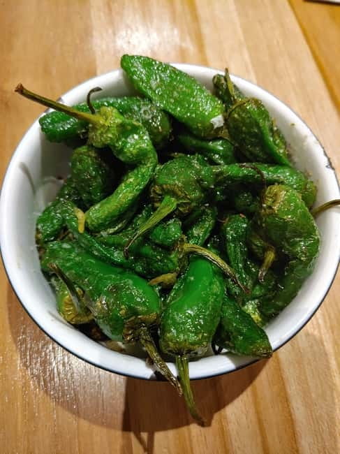 Barcelona Authentic Tapas & Drinks Tour - Key highlights you’ll actually feel