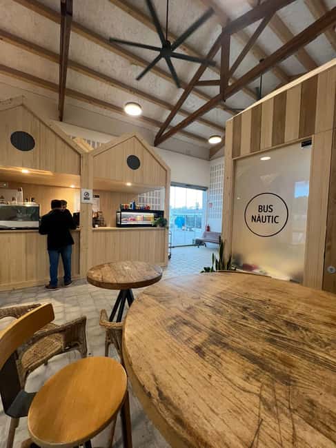 Barcelona: Bus Nàutic with tapas tasting - Quick hits to know