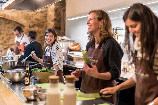 Barcelona Culinary Experience: Paella & Tapas Cooking Class - Your 4-Hour Flow: From Tapas to Paella to Dessert