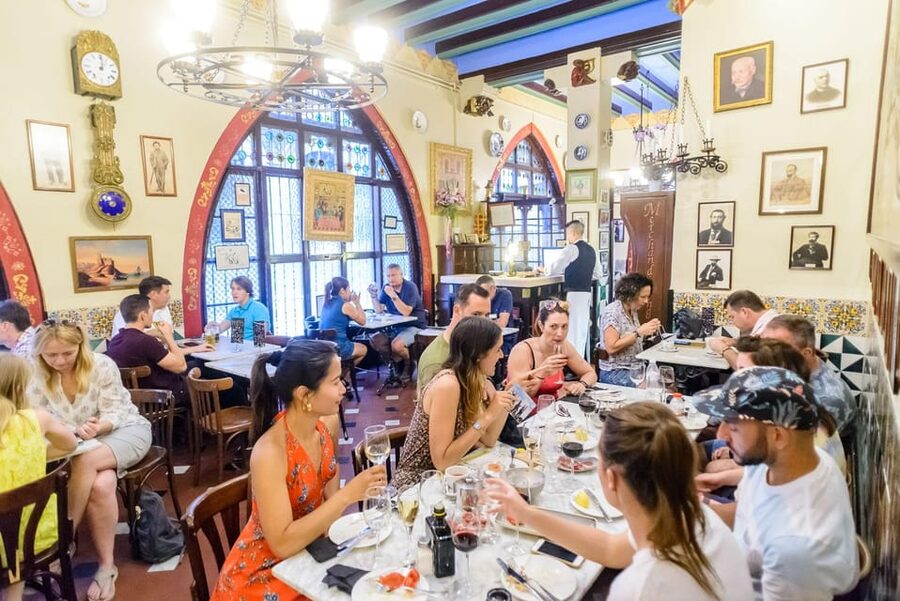 Barcelona eBike Tour with Wine and Tapas Experience - Quick hits (what makes it work)