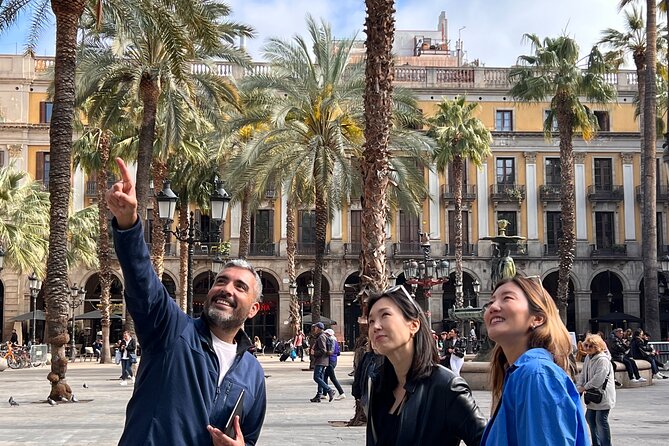 Barcelona Evening Tour, Flamenco Show & Tapas - Logistics That Actually Affect Your Night: Timing, Audio, and Weather