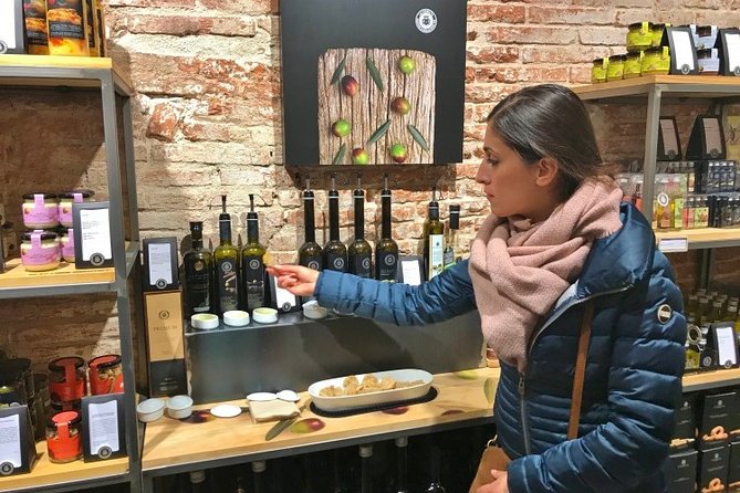 Barcelona Flamenco & Tapas Semi Private or Private Experience - FAQ