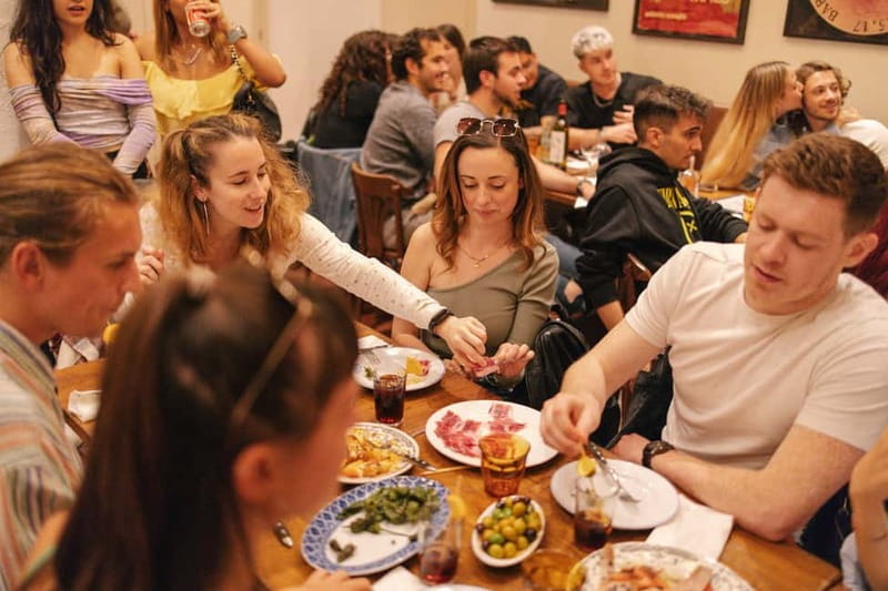 Barcelona: Food Walking Tour with Tapas and Wine - The four drink pairings: wine cava and vermouth, plus a no-alcohol option
