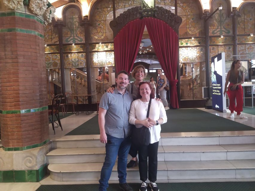 Barcelona: Gothic Quarter Legends Walking Tour with Tapas - How the Gothic Quarter walk turns confusion into confidence