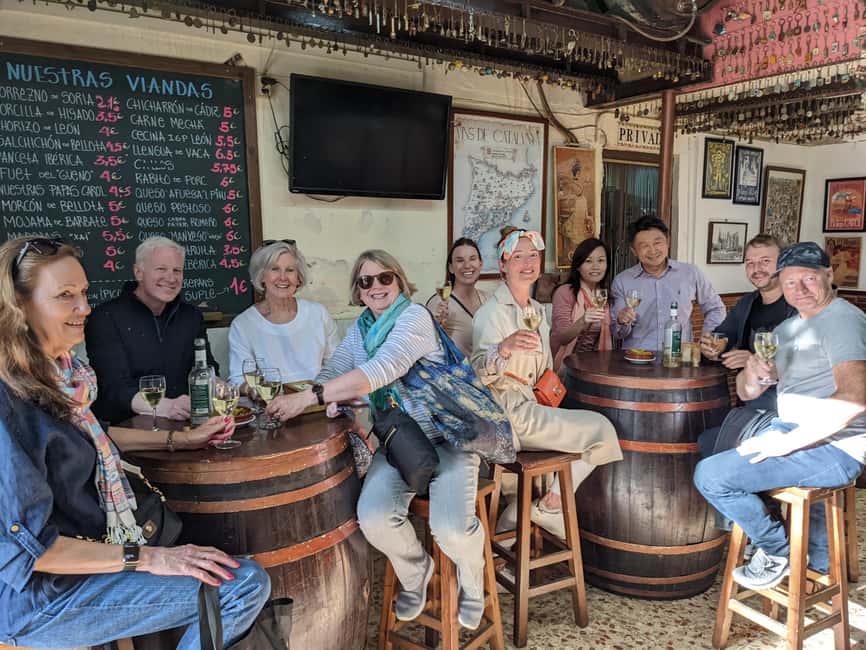 Barcelona: Hidden Bars and Authentic Tapas Journey - Drinks: Spanish wine, cava, beer, and spirits in real pairing mode