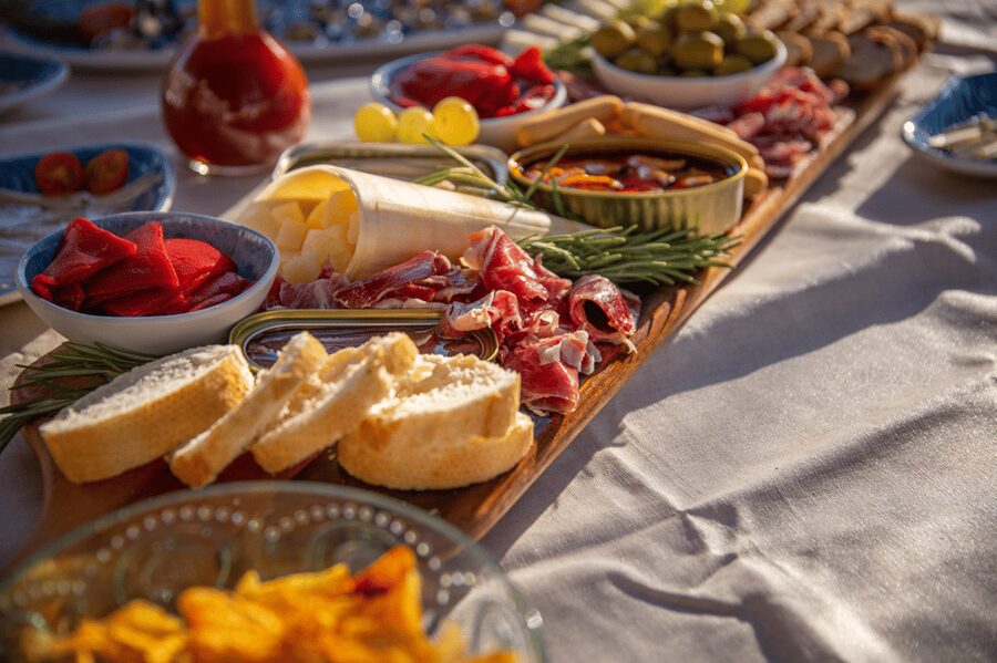 Barcelona: Local Tapas and Drinks Sailing Adventure Tour - Boarding experience: comfortable boat time matters