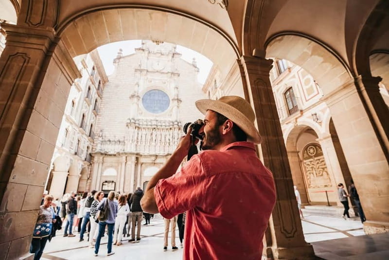 Barcelona: Montserrat and Winery Tour with Tapas or Lunch - Montserrat and the Winery: why this day trip works