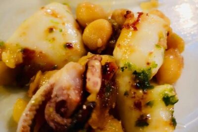 Barcelona Poble Sec Tapas & Wine Tour - The route starts by El Molino, then turns into a terrace education