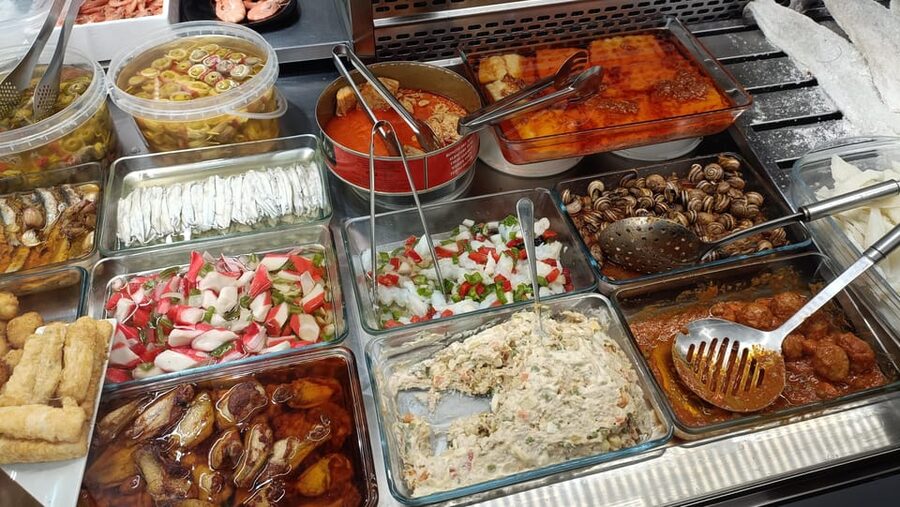 Barcelona private Family-Friendly Cultural & Food Tour - Price and value: what $94 really covers