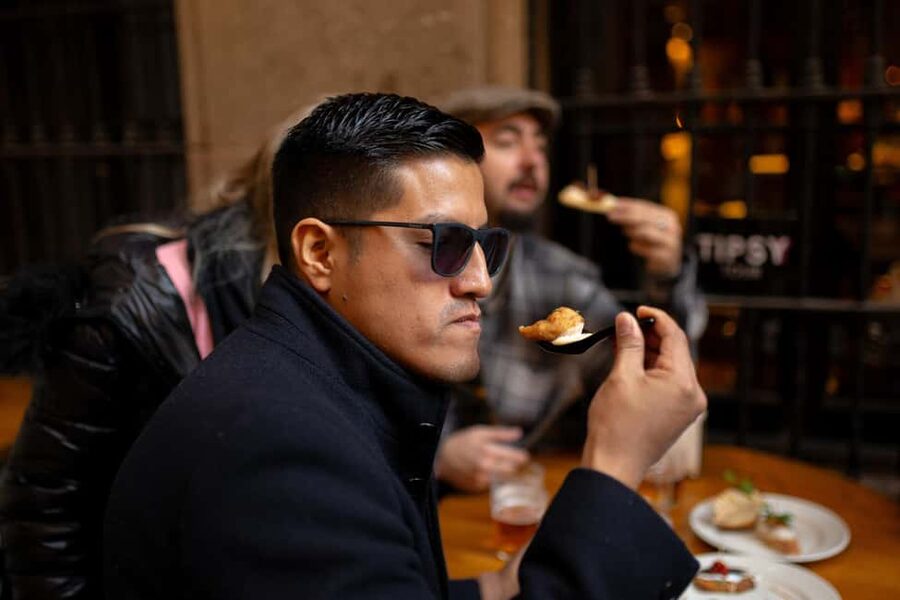 Barcelona Private Tapas Tour with Lunch or Dinner in El Born - Key things to know before you go