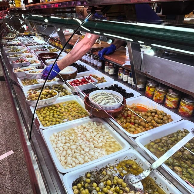 Barcelona´s Lunch or Dinner Tapas Tour: Food and Happiness - The Tapas Stops: What You’re Likely to Taste