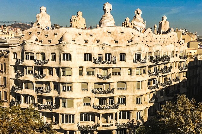Barcelona: Sagrada Familia, Park Guell & Tapas Private Tour - Sagrada Família: 1.5 Hours With Skip-the-Line Access