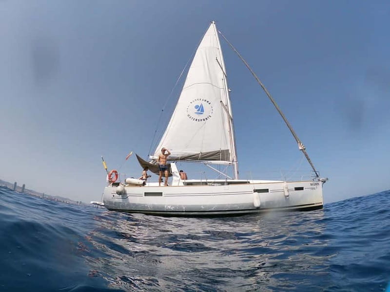 Barcelona: Sailing Tour with Tapas, Drinks and Swim Stop - How to build this into your Barcelona day (and who it suits best)