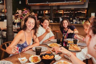 Barcelona: Small Group Gothic, Tapas & Churros Tour! - Gothic Quarter Highlights: From Els Quatre Gats to El Raval