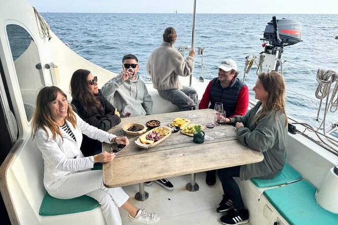 Barcelona Small Group Trip by Catamaran w Tapas, Cava and Sunset - Who This Barcelona Catamaran Cruise Fits Best