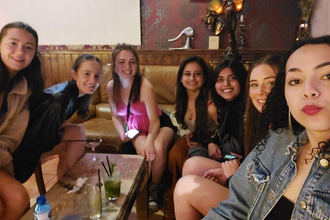Barcelona speakeasy tapas pub crawl with hidden bars - Hidden speakeasy moments: what you should look for at each stop