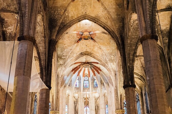 Barcelona Tapas and Wine Private Walking Tour - Palau Dalmases Flamenco: Add-On Drama, With a Clear Price Tag