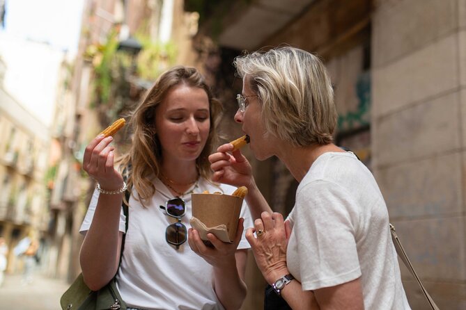 Barcelona Tapas Food Tour, Taverns, History & Local Culture - Guide quality, accents, and group pace: how to make it work for you