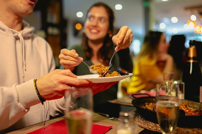 Barcelona Tapas Food Tour with Lunch or Dinner in El Born - Why this tour feels like it avoids tourist traps