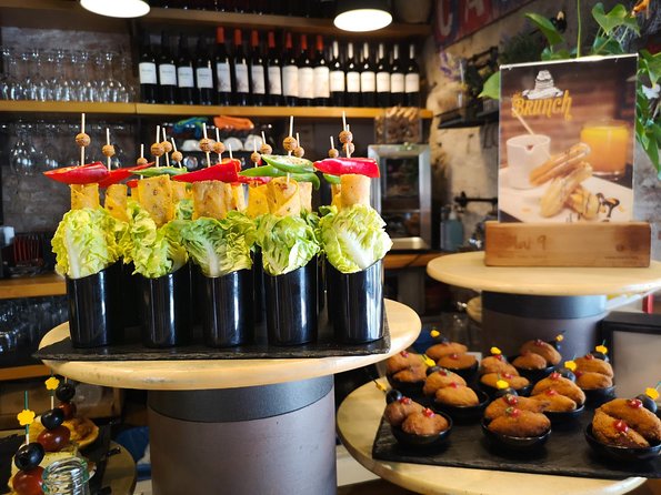 Barcelona Tapas & Wine Private Tour in Traditional Taverns - Poble Sec tapas walk: why this neighborhood makes sense