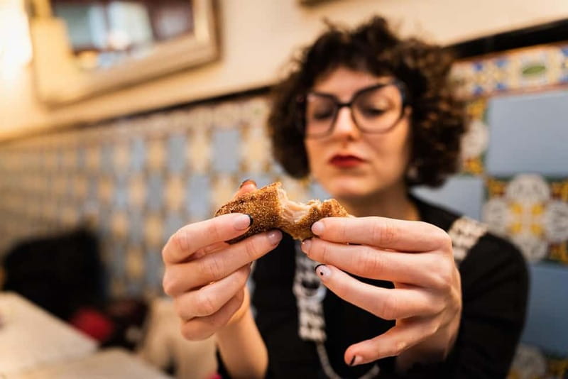 Barcelona: The Ultimate Local Tapas & Drinks Food Tour - Vermut and drinks: the pre-dinner ritual that locals actually do