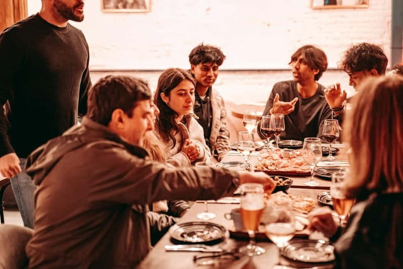 Barcelona: Tipsy Tapas & History Tour in the Gothic Quarter - The later tapas stops: moving from classic to more gourmet-style plates