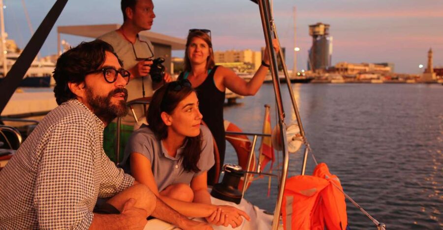 Barcelona: Unique Sunset Sailing Tour with Tapas & Open Bar - Who this tour fits best in Barcelona