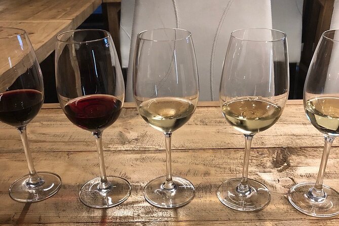 Barcelona: Wine Tasting and 5 Course Tapas Pairing Dinner - The pairing style: match, contrast, and learn the why