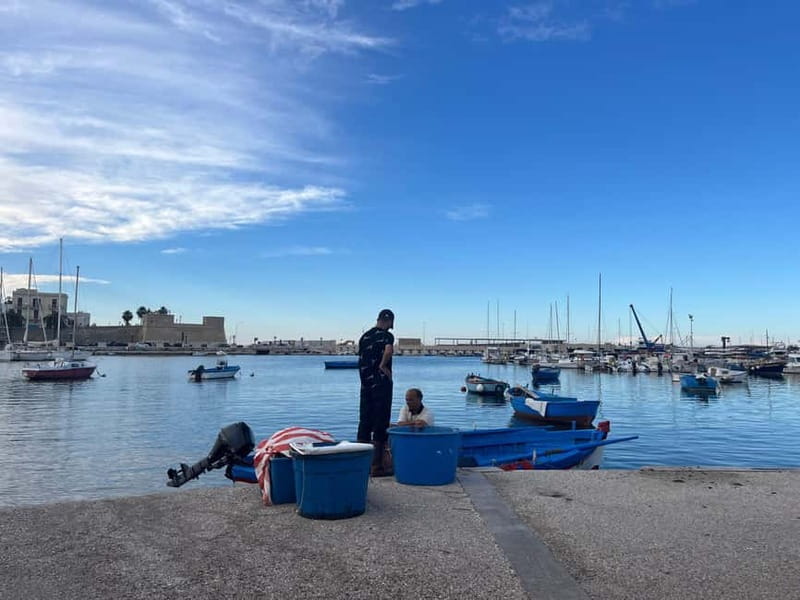 Bari Sunset and Tapas: Street Food Tour with Local Guide - Key things that make this Bari sunset tapas tour worth it