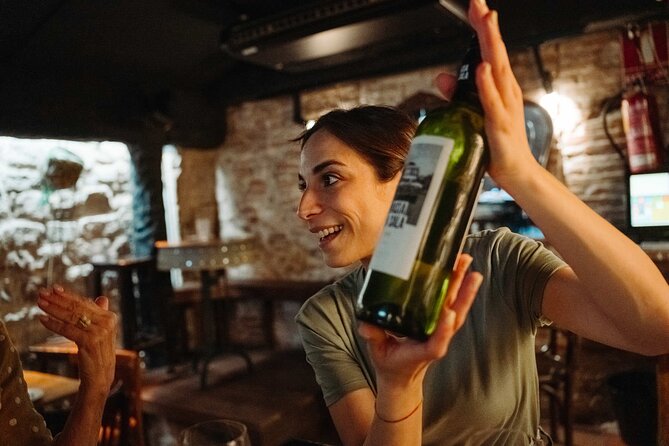 Bohemian Barcelona Neighborhood Evening Tapas & Wine Tour - The wine focus: how to enjoy it without getting overwhelmed