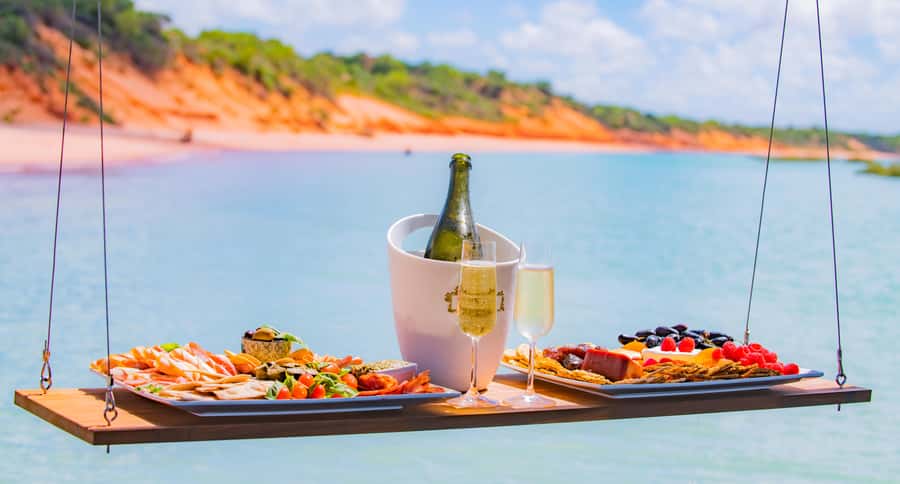 BROOME: DINOSAUR ADVENTURE CRUISE - With Tapas and Cocktail - Key highlights to look forward to