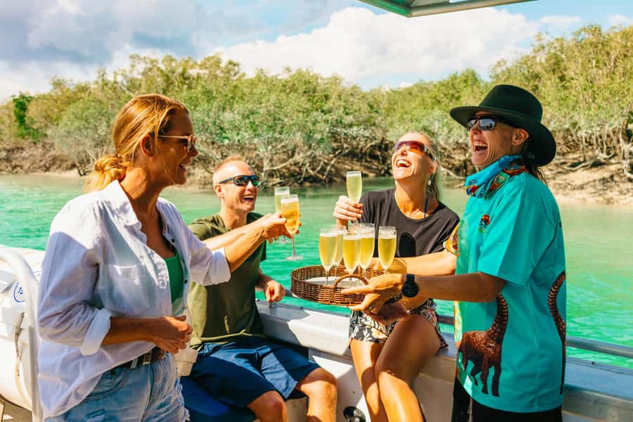 BROOME: DINOSAUR ADVENTURE CRUISE - With Tapas and Cocktail - The Brahminy Kite cruise: wildlife spotting on the water