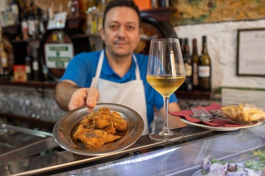 Cádiz: Local Tapas Experience - Should You Book Cádiz: Local Tapas Experience?