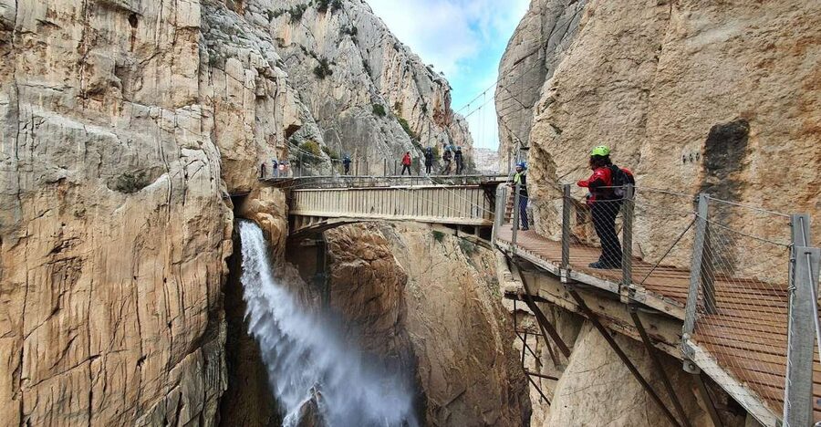 Caminito del Rey & White Village Tour with Tapas from Málaga - Why This Full-Day Combo Works From Málaga