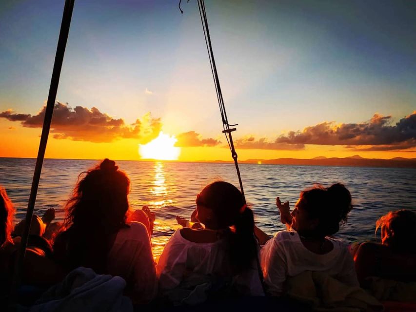 Can Pastilla: Sailboat Tour with Snorkeling, Tapas & Drinks - Stop 2: the viewpoint stop for more water time