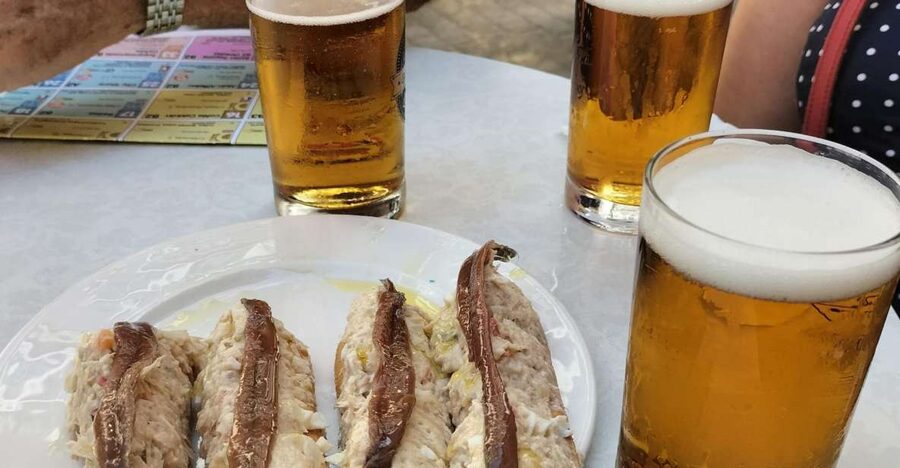 Cartagena: Guided Walking Tour with Tapas and Drinks - Key points before you go