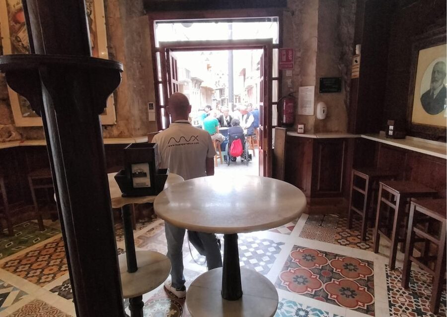 Cartagena: Guided Walking Tour with Tapas and Drinks - Price and value: is $55 a fair deal for tapas and history?