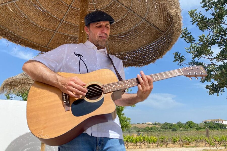 Carvoeiro/Portimão/Alvor: Wine Tour w/ Tasting, Tapas, Music - Should You Book This Algarve Wine and Tapas Tour?